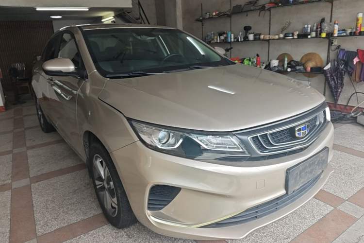 Used Geely Auto Emgrand GL 2018 1.8L DCT Elite Smart Connectivity Version Front Right 45 Deg