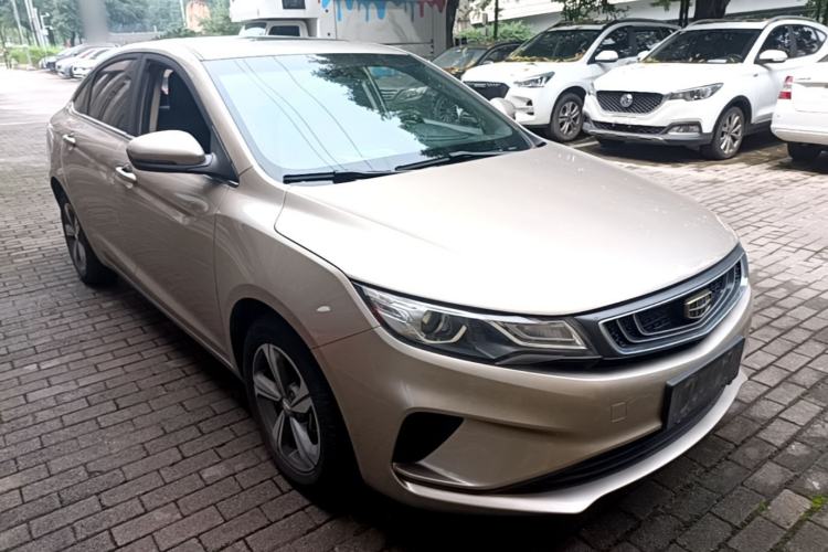 Used Geely Auto Emgrand GL 2018 1.8L Manual Elite Smart Connectivity Version Front Right 45 Deg
