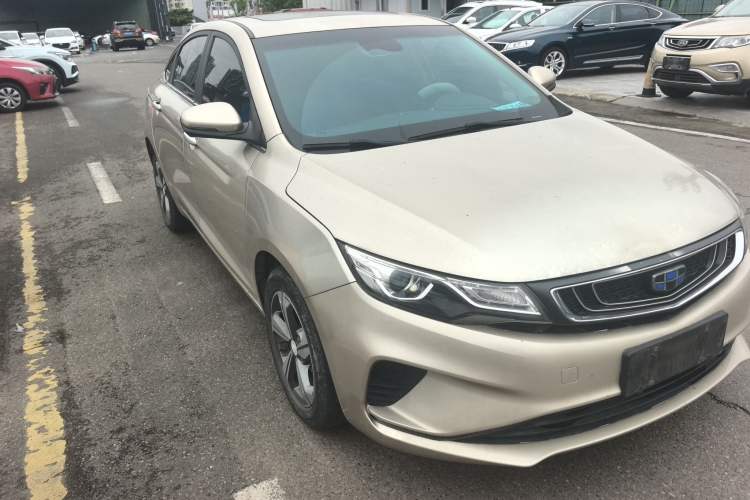 Used Geely Auto Emgrand GL 2018 1.8L Manual Elite Smart Connectivity Version Front Right 45 Deg