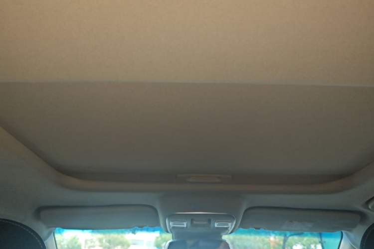 Used Geely Auto Emgrand GL 2018 1.8L DCT Elite Smart Connectivity Version Headliner