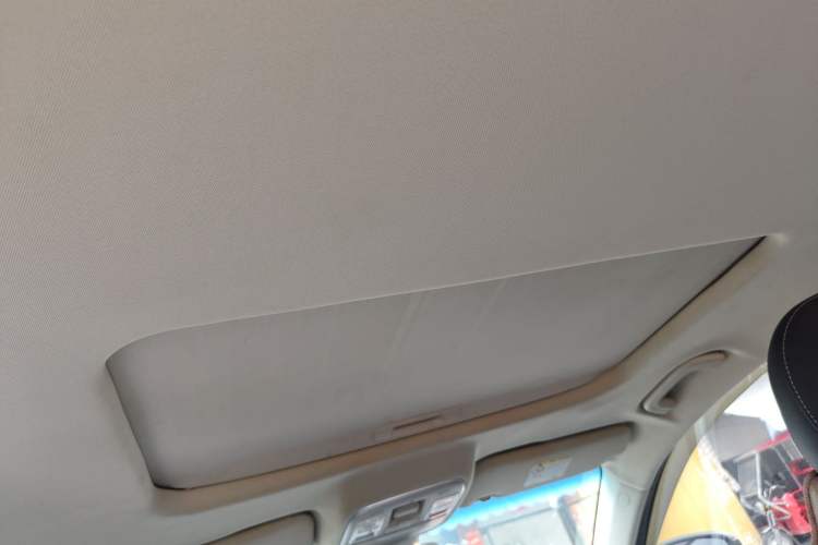 Used Geely Auto Emgrand GL 2018 1.8L DCT Elite Smart Connectivity Version Headliner