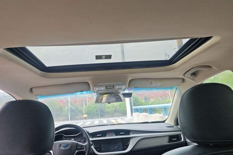 Used Geely Auto Emgrand GL 2018 1.8L DCT Elite Smart Connectivity Version Headliner