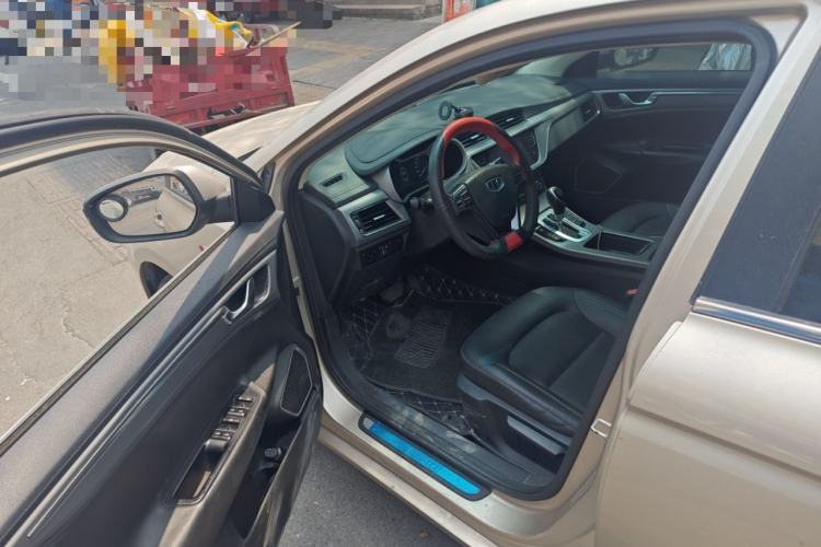 Used Geely Auto Emgrand GL 2018 1.4T DCT Elite Smart Connectivity Version Interior 3