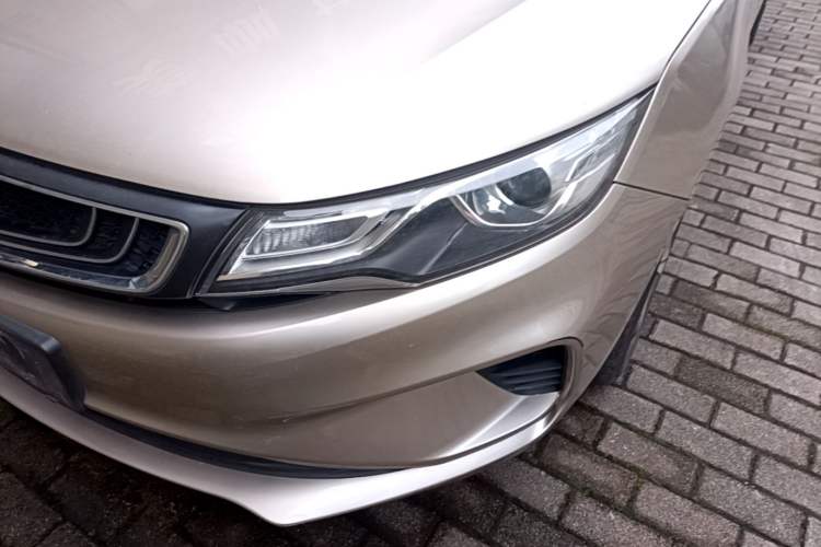 Used Geely Auto Emgrand GL 2018 1.8L Manual Elite Smart Connectivity Version Left Front Headlight