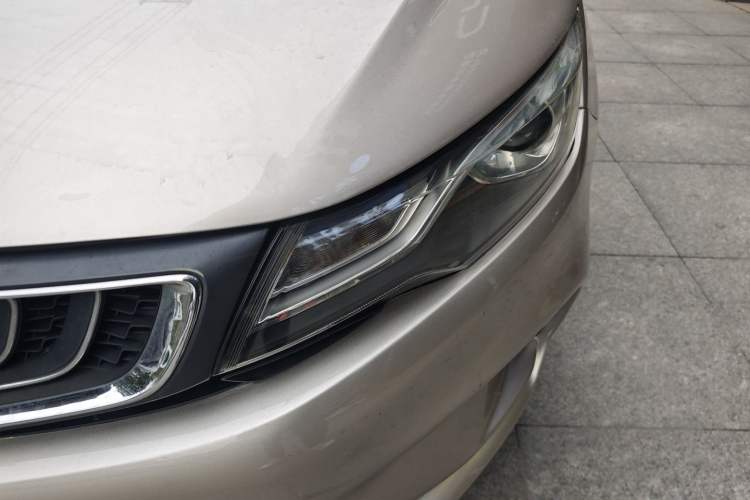 Used Geely Auto Emgrand GL 2018 1.8L Manual Elite Smart Connectivity Version Left Front Headlight