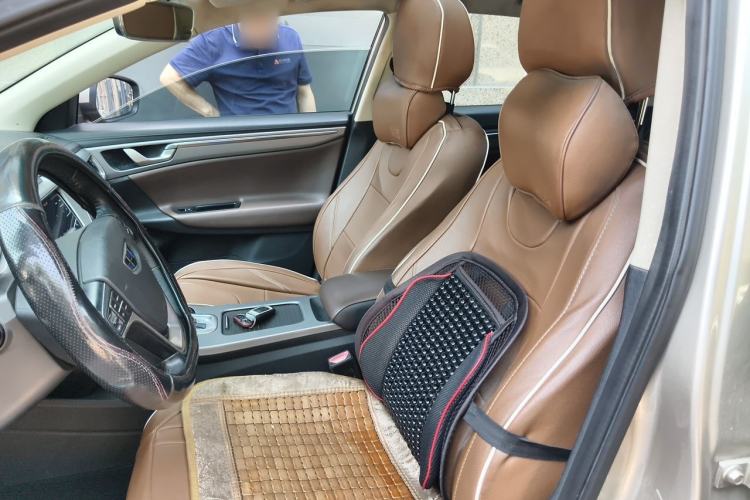 Used Geely Auto Emgrand GL 2018 1.4T DCT Prestige Smart Connectivity Version Left Front Seat