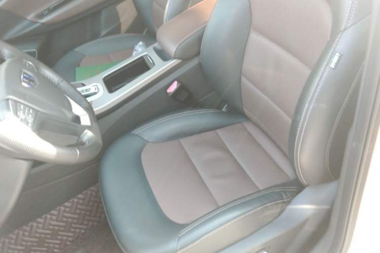 Used Geely Auto Emgrand GL 2018 1.4T DCT Prestige Smart Connectivity Version Left Front Seat