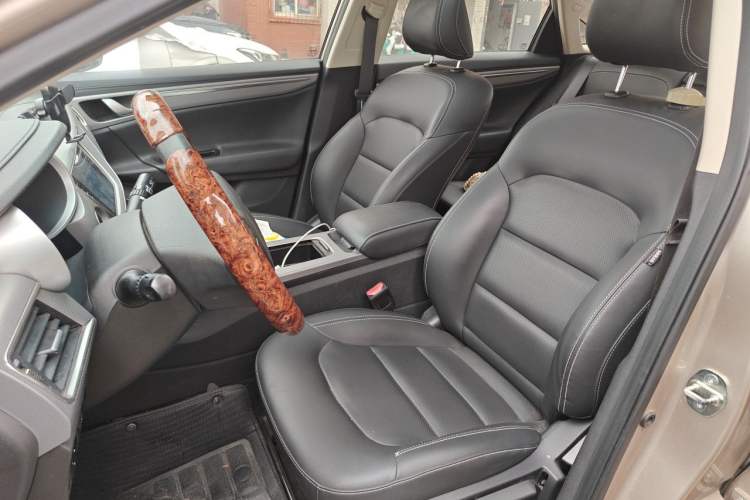 Used Geely Auto Emgrand GL 2018 1.4T DCT Elite Smart Connectivity Version Left Front Seat