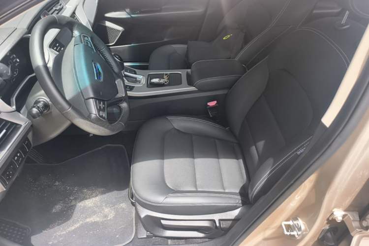 Used Geely Auto Emgrand GL 2018 1.4T DCT Elite Smart Connectivity Version Left Front Seat