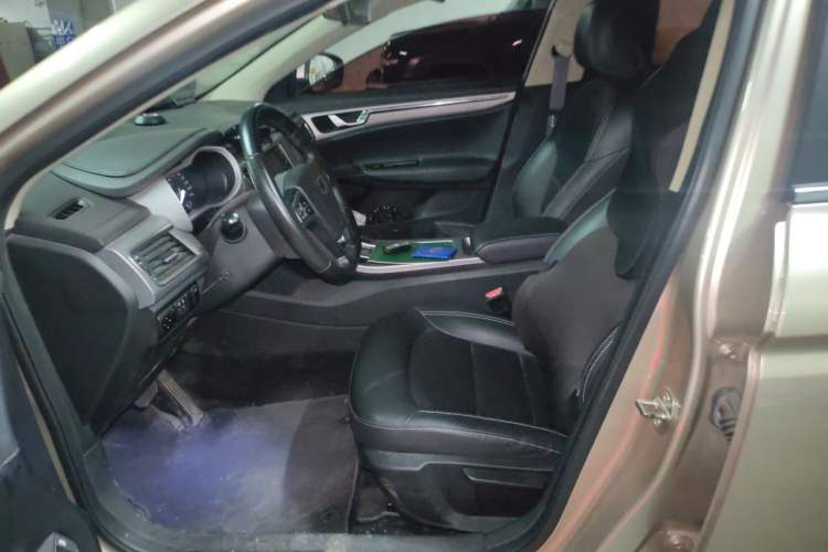 Used Geely Auto Emgrand GL 2018 1.8L DCT Elite Smart Connectivity Version Left Front Seat