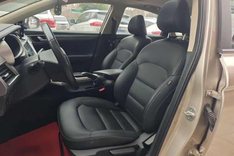 Used Geely Auto Emgrand GL 2018 1.8L Manual Elite Smart Connectivity Version Left Front Seat