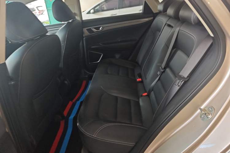 Used Geely Auto Emgrand GL 2018 1.8L DCT Elite Smart Connectivity Version Left Rear Seat