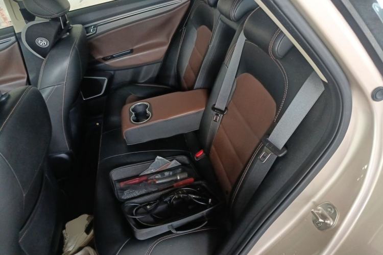 Used Geely Auto Emgrand GL 2018 1.4T DCT Flagship Edition Left Rear Seat