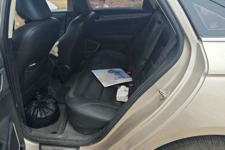 Used Geely Auto Emgrand GL 2018 1.4T DCT Elite Smart Connectivity Version Left Rear Seat