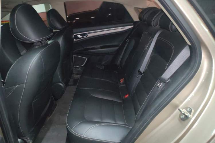 Used Geely Auto Emgrand GL 2018 1.8L DCT Elite Smart Connectivity Version Left Rear Seat