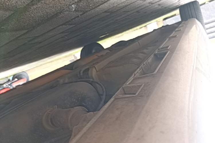 Used Geely Auto Emgrand GL 2018 1.8L Manual Elite Smart Connectivity Version Left Side Sill