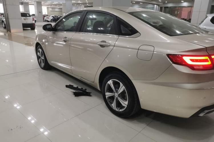 Used Geely Auto Emgrand GL 2018 1.4T DCT Elite Smart Connectivity Version Left Side