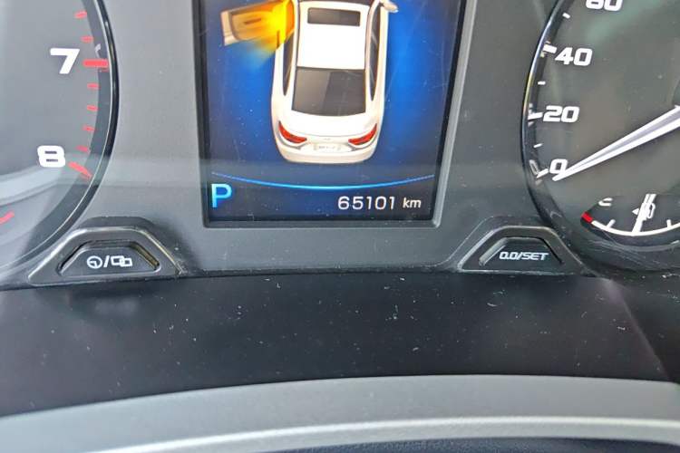 Used Geely Auto Emgrand GL 2018 1.4T DCT Prestige Smart Connectivity Version Odometer Close Up