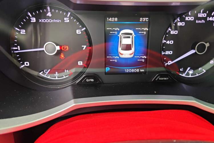 Used Geely Auto Emgrand GL 2018 1.8L DCT Elite Smart Connectivity Version Odometer Close Up