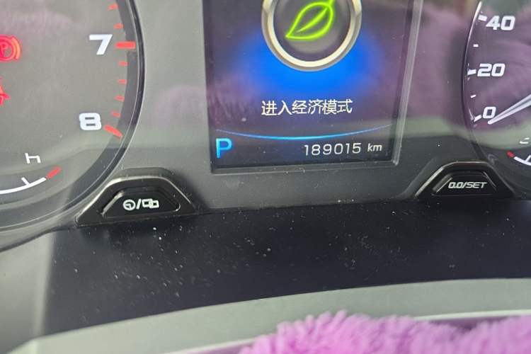 Used Geely Auto Emgrand GL 2018 1.4T DCT Elite Smart Connectivity Version Odometer Close Up