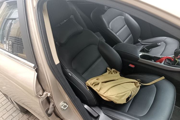 Used Geely Auto Emgrand GL 2018 1.8L Manual Elite Smart Connectivity Version Right Front Seat