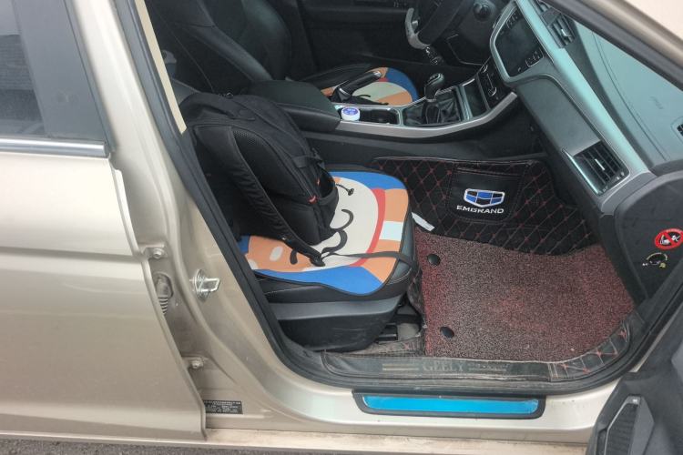 Used Geely Auto Emgrand GL 2018 1.8L Manual Elite Smart Connectivity Version Right Front Seat