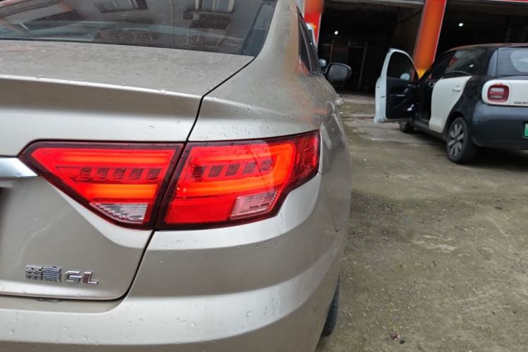 Used Geely Auto Emgrand GL 2018 1.4T DCT Elite Smart Connectivity Version Right Rear Taillight