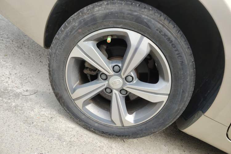 Used Geely Auto Emgrand GL 2018 1.4T DCT Elite Smart Connectivity Version Right Rear Wheel Hub