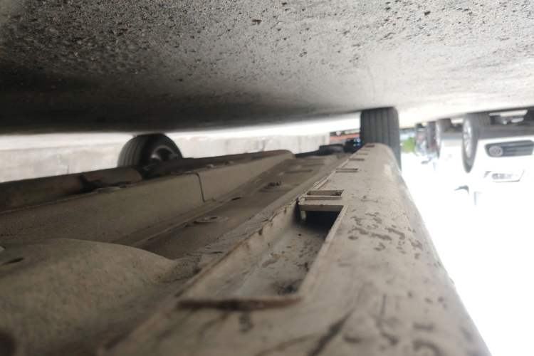 Used Geely Auto Emgrand GL 2018 1.4T DCT Elite Smart Connectivity Version Right Side Sill