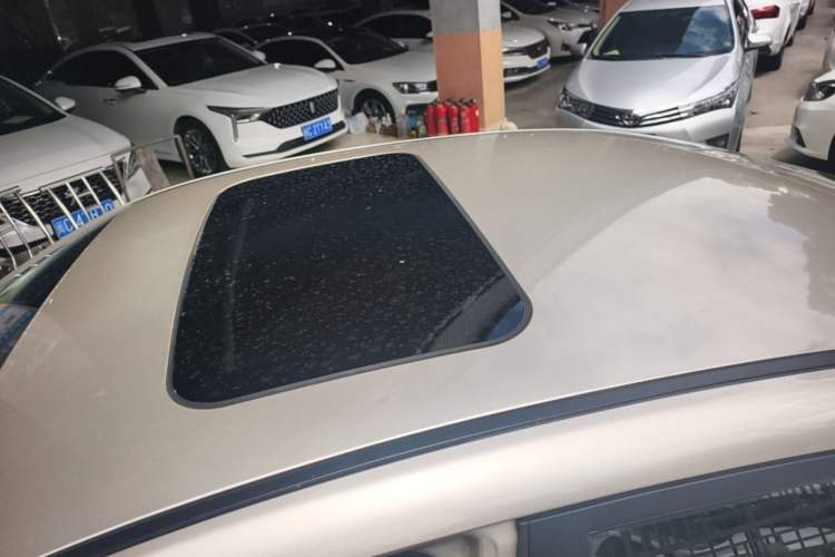 Used Geely Auto Emgrand GL 2018 1.4T DCT Elite Smart Connectivity Version Roof