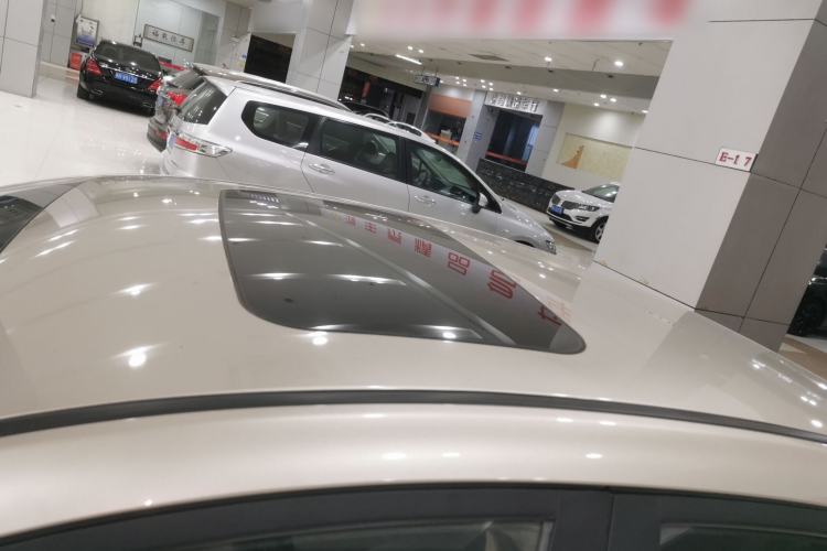 Used Geely Auto Emgrand GL 2018 1.4T DCT Elite Smart Connectivity Version Roof