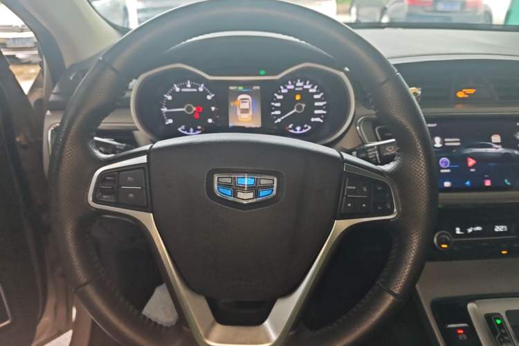 Used Geely Auto Emgrand GL 2018 1.8L DCT Elite Smart Connectivity Version Steering Wheel