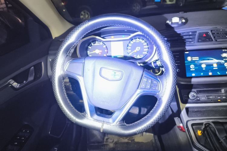 Used Geely Auto Emgrand GL 2018 1.4T Manual Elite Smart Connectivity Version Steering Wheel