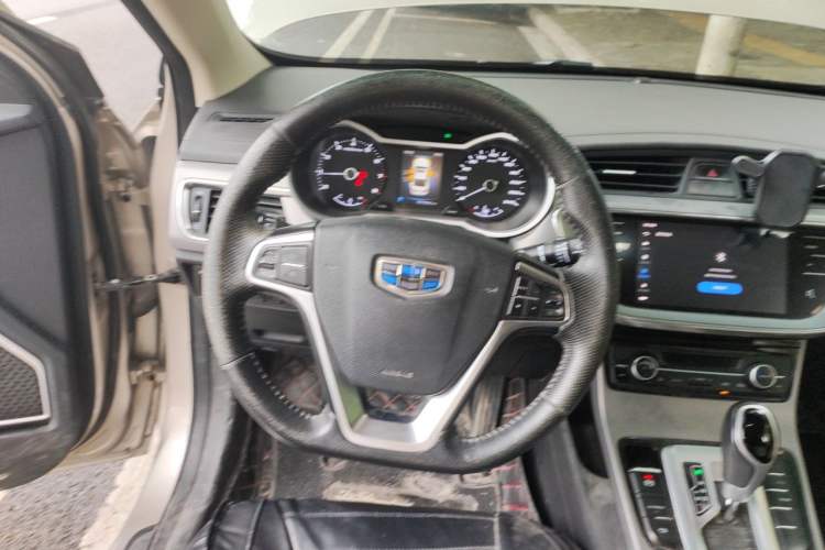 Used Geely Auto Emgrand GL 2018 1.4T DCT Elite Smart Connectivity Version Steering Wheel