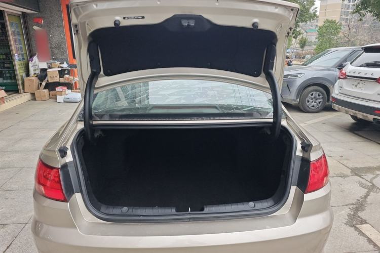 Used Geely Auto Emgrand GL 2018 1.8L Manual Elite Smart Connectivity Version Trunk
