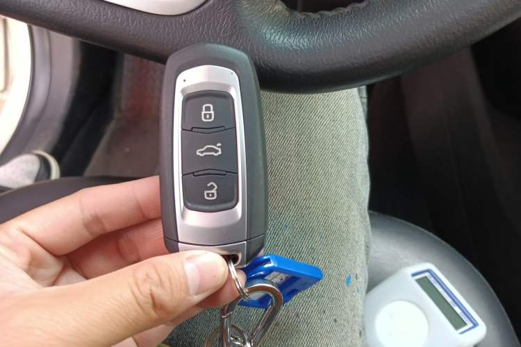 Used Geely Auto Emgrand GL 2018 1.8L DCT Elite Smart Connectivity Version Vehicle Key