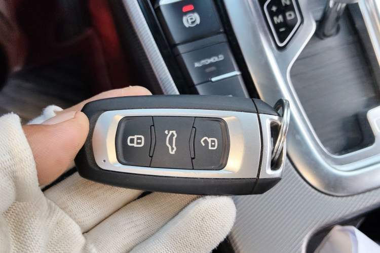 Used Geely Auto Emgrand GL 2018 1.4T DCT Elite Smart Connectivity Version Vehicle Key