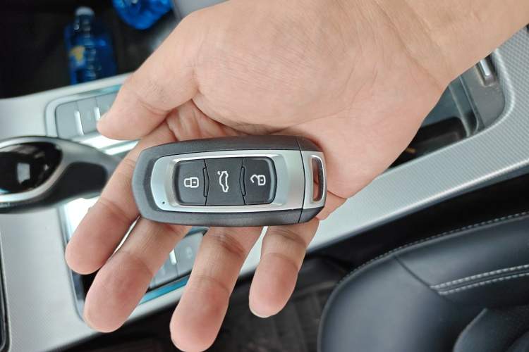 Used Geely Auto Emgrand GL 2018 1.4T DCT Elite Smart Connectivity Version Vehicle Key