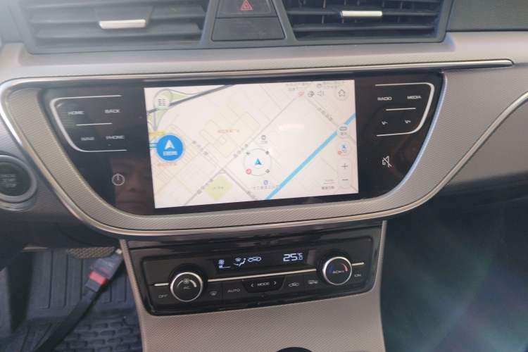 Used Geely Auto Emgrand GL 2018 1.8L DCT Elite Smart Connectivity Version Audio And AC Panel