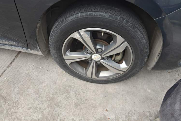 Used Geely Auto Emgrand GL 2018 1.4T DCT Elite Smart Connectivity Version Exterior 1