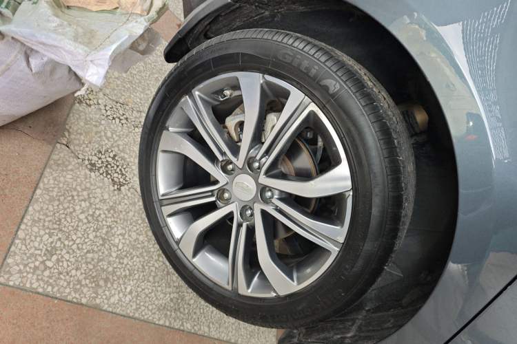 Used Geely Auto Emgrand GL 2018 1.4T DCT Prestige Smart Connectivity Version Exterior 3