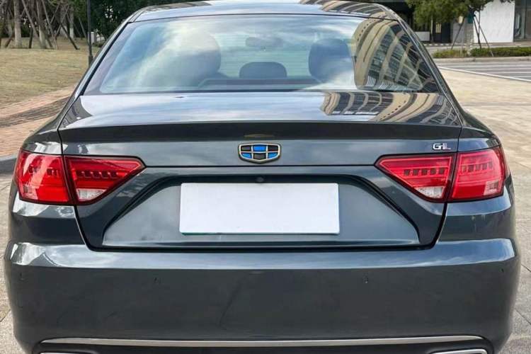 Used Geely Auto Emgrand GL 2018 1.4T DCT Prestige Smart Connectivity Version Exterior 4