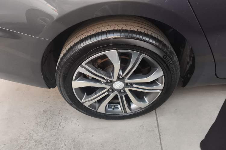 Used Geely Auto Emgrand GL 2018 1.4T DCT Prestige Smart Connectivity Version Exterior 5
