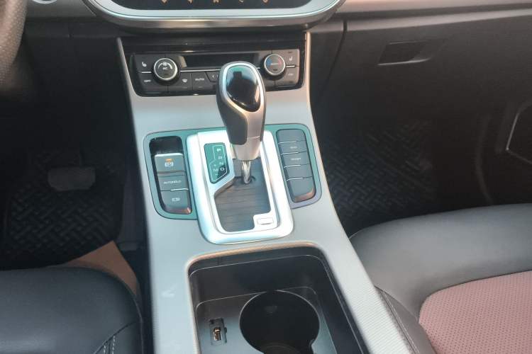 Used Geely Auto Emgrand GL 2018 1.4T DCT Prestige Smart Connectivity Version Gear Lever