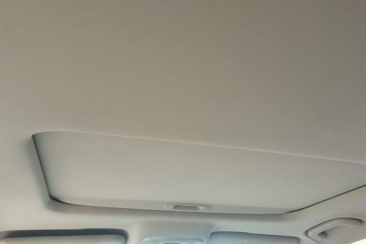 Used Geely Auto Emgrand GL 2018 1.4T DCT Elite Smart Connectivity Version Headliner