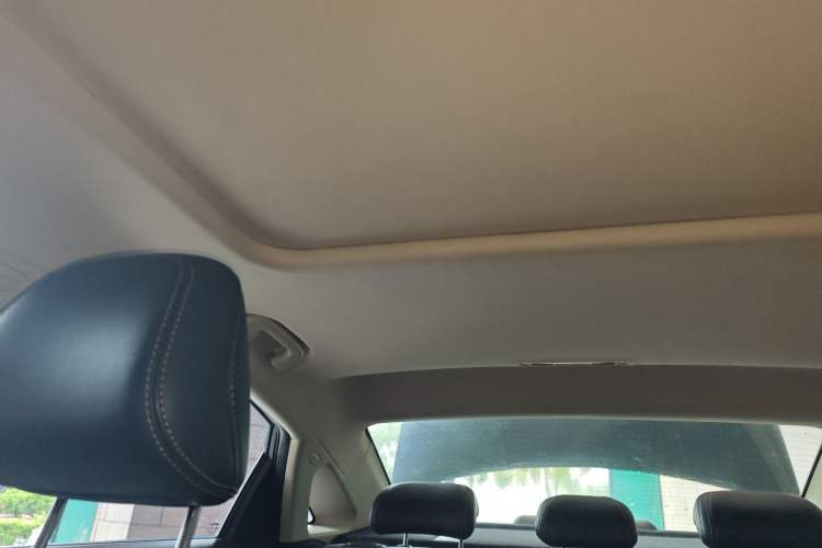 Used Geely Auto Emgrand GL 2018 1.4T DCT Prestige Smart Connectivity Version Headliner