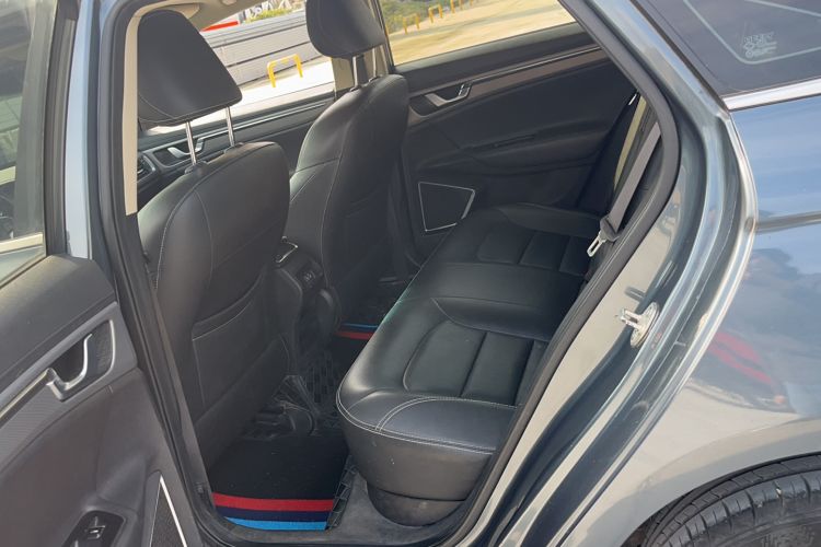 Used Geely Auto Emgrand GL 2018 1.4T DCT Elite Smart Connectivity Version Interior 1