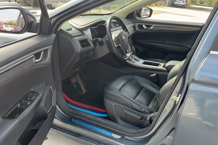 Used Geely Auto Emgrand GL 2018 1.4T DCT Elite Smart Connectivity Version Interior 2