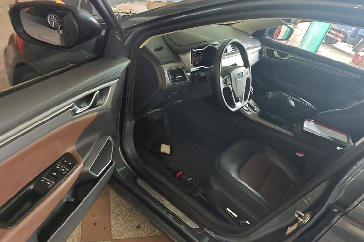 Used Geely Auto Emgrand GL 2018 1.4T DCT Prestige Smart Connectivity Version Interior 3