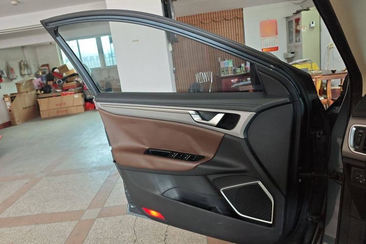 Used Geely Auto Emgrand GL 2018 1.4T DCT Prestige Smart Connectivity Version Interior 7